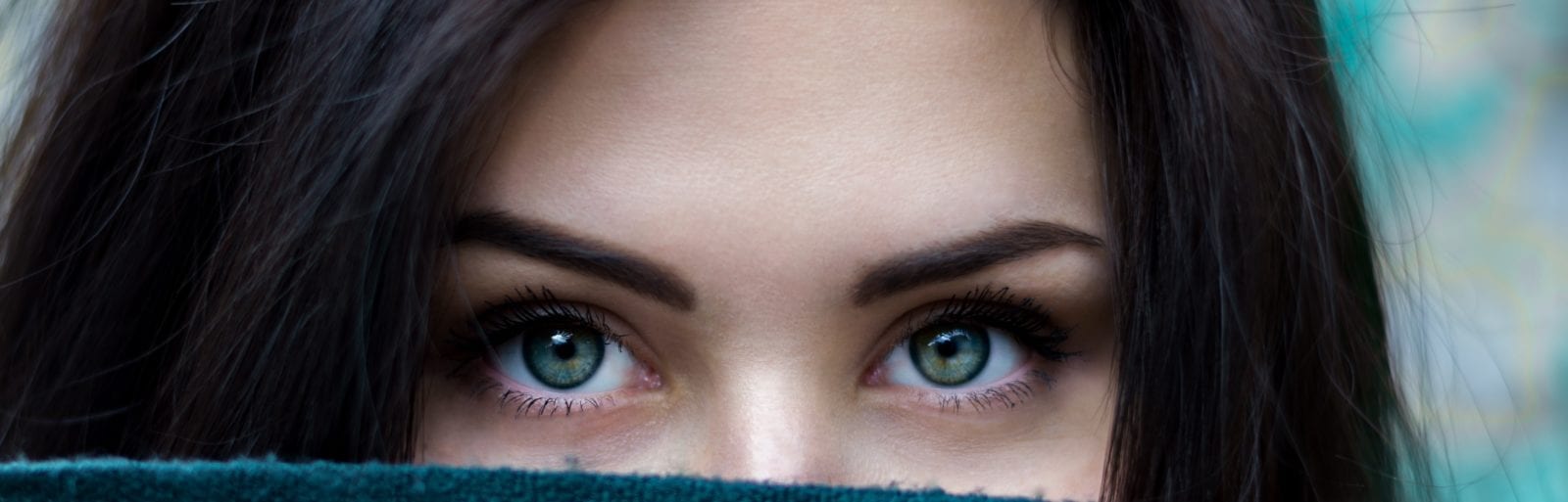 Augenbrauen - Kosmetik Artemania Fehraltorf - Nail Art - Beauty und Care